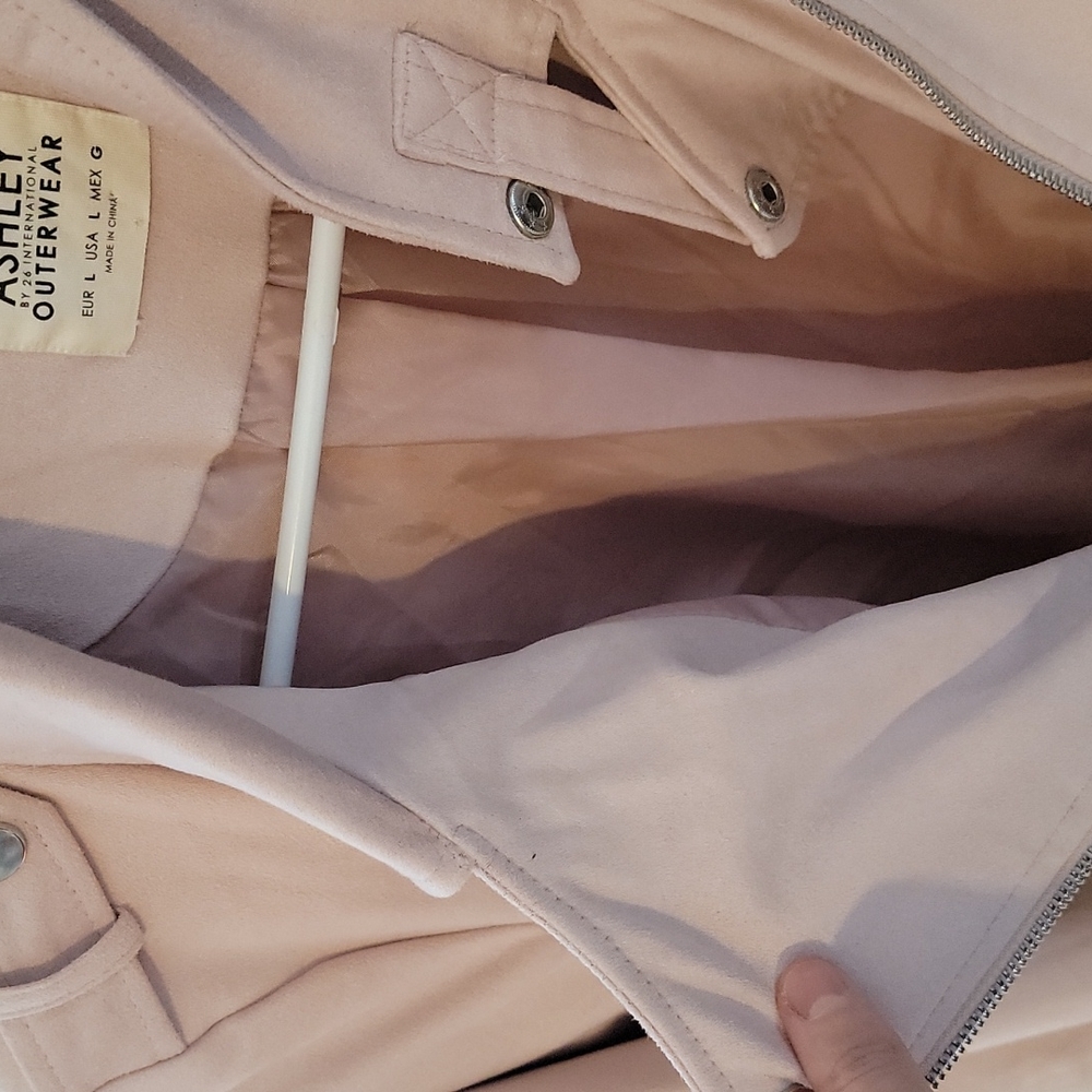 Jacket - Picture 4 of 4